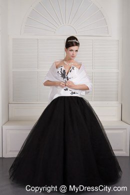 Sexy V-neck Appliques Tulle White and Black Quinceanera Party Dresses