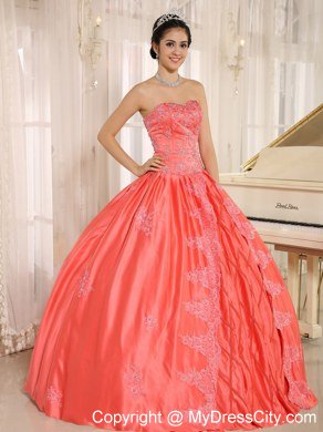 Sweetheart Appliques With Beading Watermelon Quninceanera Dresses