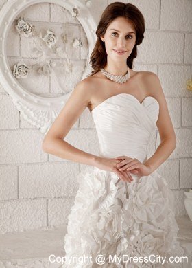 Ruched Sweetheart Knee-length Wedding Dress with Rolling Flowers