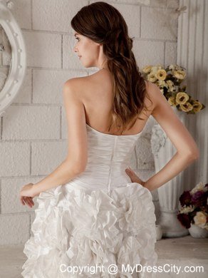 Ruched Sweetheart Knee-length Wedding Dress with Rolling Flowers