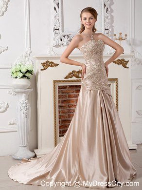 Mermaid Bodice Appliques Sweetheart Bridal Gown in Champagne