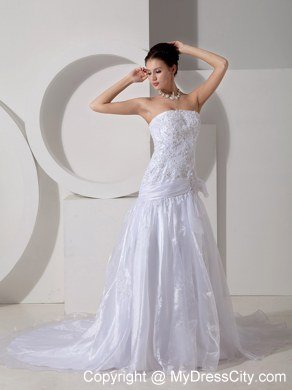 Beading Appliques Court Train Wedding Gown with Bowknot Decorated