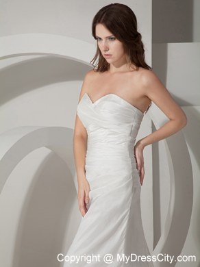 Sweetheart Sleeveless Sheath Ruched Wedding Gown with Court Train