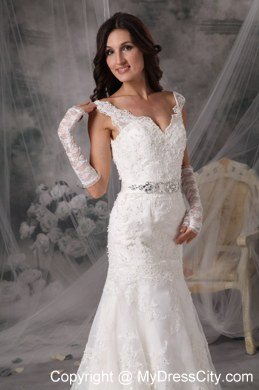 Luxurious Lace V-neck Column Court Train 2013 Garden Wedding Dresses