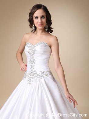 Sweetheart Beaded Ball Gown Floor-length Simple Wedding Bridal Gown