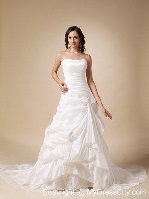 Appliques Strapless Ruched Pick Ups Court Train Garden Wedding Dresses