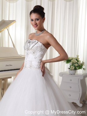 Beaded Appliques Lace Wedding Bridal Gown with Bowknot back and Rhinestones