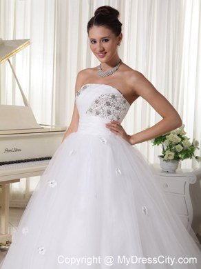 Tulle Strapless Princess Beaded Cheap Garden Wedding Dresses with Petal