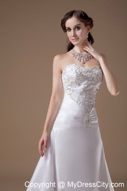 Clasp Handle Embroidery with Beading Satin Court Train Wedding Dresses