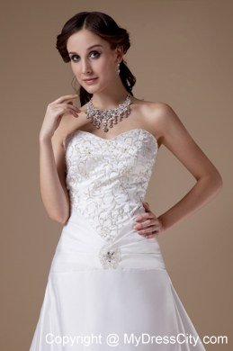 Clasp Handle Embroidery with Beading Satin Court Train Wedding Dresses