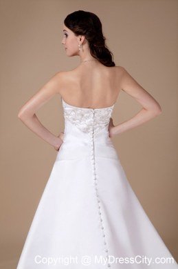 Clasp Handle Embroidery with Beading Satin Court Train Wedding Dresses