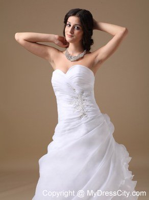 Beaded Appliques Sweetheart Ruffles Court Train Organza Wedding Dresses