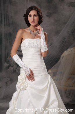 Luxurious Lace Flowers Pick Ups Court Train Wedding Dress with Gloves