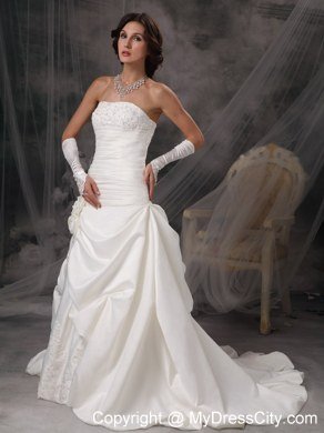 Luxurious Lace Flowers Pick Ups Court Train Wedding Dress with Gloves