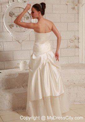 Pretty Appliques Ruching Flowers Taffeta 2013 Wedding Bridal Dresses