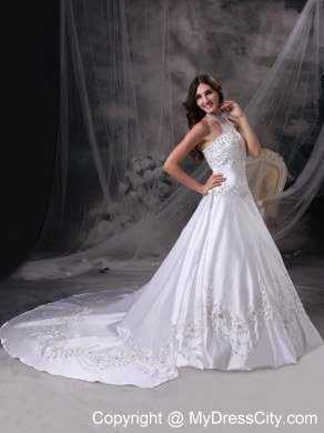 Embroidery with Beading for Chapel Train Wedding Dress with Sheer Halter