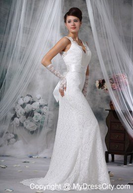 Lace V-neck Brush Train Luxurious Wedding Dress with Bowknot Back