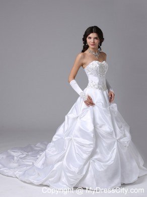 Embroidery Pick Ups Sweetheart Court Train Church Wedding Dresses