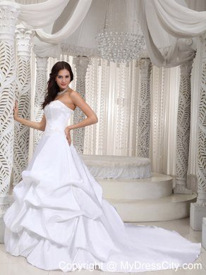 Pick Ups Appliques Court Train Elegant Wedding Dresses for Church