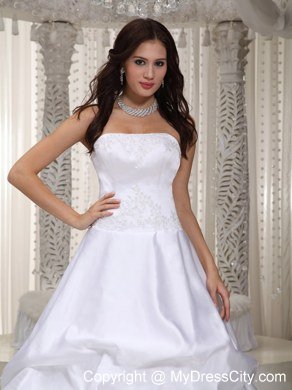 Pick Ups Appliques Court Train Elegant Wedding Dresses for Church