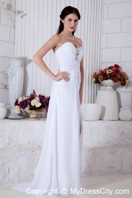 Elegant Sweetheart Beaded Appliques Chiffon Beach Wedding Dresses