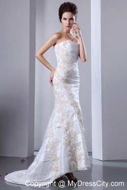 Elegant Sweetheart Ruffled Layers and Appliques Wedding Gowns