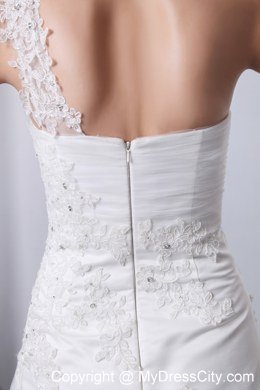 2013 One Shoulder Lace Wedding Dress with Chapel Train Organza