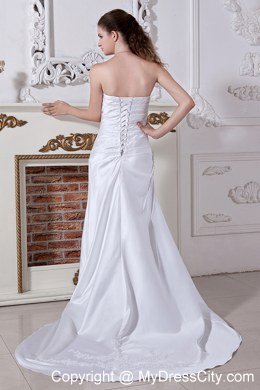 Inexpensive Strapless Ruches Embroidery Wedding Dress