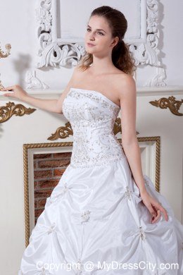 2013 Beautiful Taffeta Embroidery Wedding Dress with Pick-ups