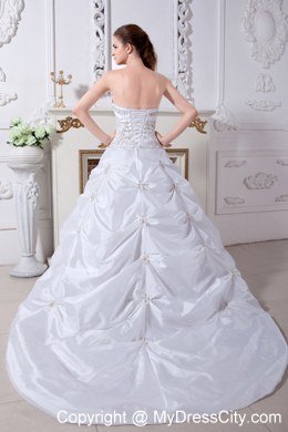 2013 Beautiful Taffeta Embroidery Wedding Dress with Pick-ups