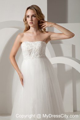 Modest Strapless Brush Train Wedding Dress for Maternity Dress