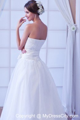 Elegant Strapless Court Train Organza Sashes Wedding Gown