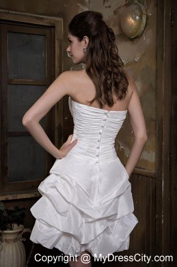 Sweetheart Taffeta Ruches and Pick-ups Beach Wedding Dress