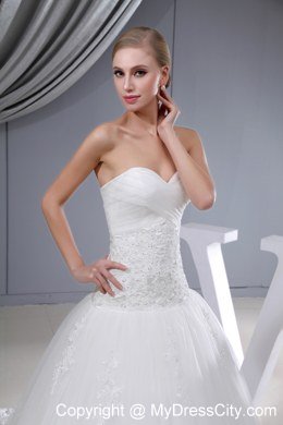 Lace Ruches Sweetheart Chapel Train 2013 Wedding Dress