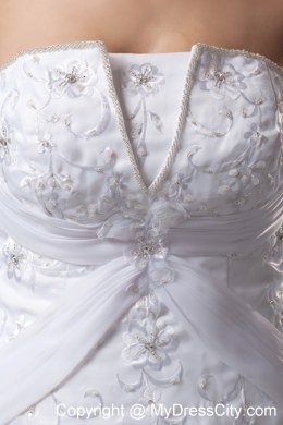 A-line Strapless Court Train 2013 Embroidery Wedding Dress