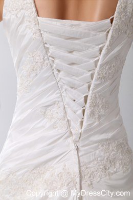 Elegant Scoop 2013 Bridal Dresses with Taffeta Appliques