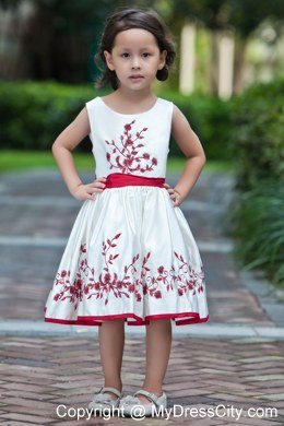 Embroidery White Tea-length Taffeta Flower Girl Dress Sashed