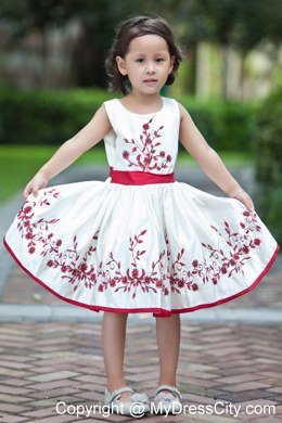 Embroidery White Tea-length Taffeta Flower Girl Dress Sashed