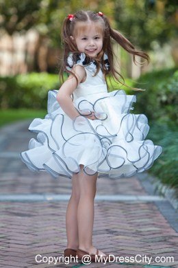 White V-neck Mini Organza Girls Party Dress with Flower Straps