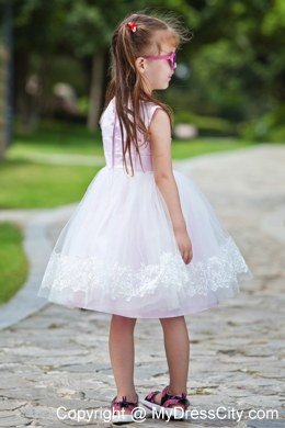 Pink Tea-length Appliques Flower Girl Dress with Scoop Neckline