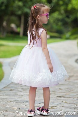 Pink Tea-length Appliques Flower Girl Dress with Scoop Neckline