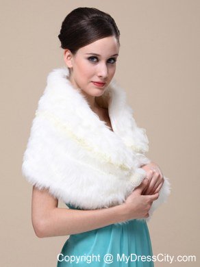 Top Selling Faux Fur Wedding Shawl With Lace V-neck