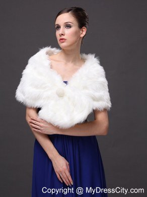 Button Gorgeous Faux Fur Trumpet/ Mermaid V-neck Wraps / Shawls