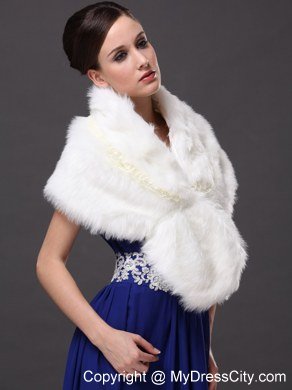 Faux Fur Fashionable V-Neck Wedding Party and Prom Shawls White