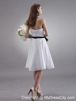 Knee-length Chiffon White Ruched Bridesmaid Dress with Black Sash