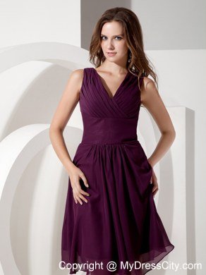 Dark Purple Empire Knee-length Chiffon Bridesmaid Dress Ruched V-neck