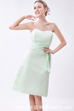 Apple Green Column knee-length Taffeta Ruch Maid of Honor Dress