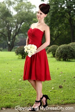 Red Empire Sweetheart Knee-length Chiffon Ruch Bridesmaid Dress