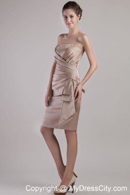 Chocolate Sheath Strapless Ruched Knee-length Bridesmaid Dress