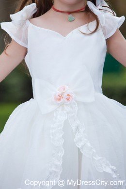 Handle Flowers for V-neck Taffeta and Organza Ruched Flower Girl Dress